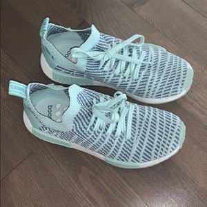 Adidas NMD R1 STLT Primeknit